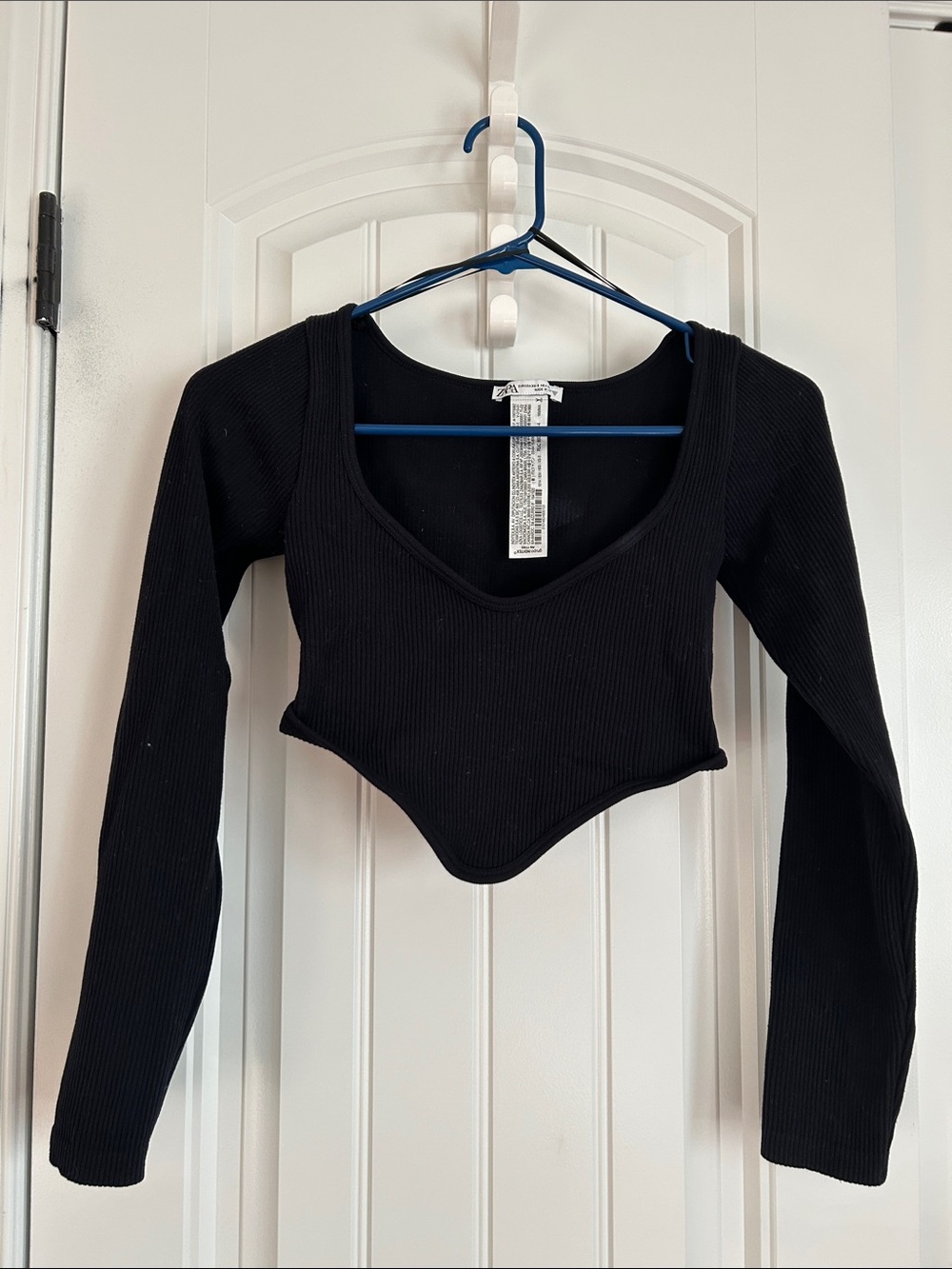Zara Black Ribbed V-Neck Long Sleeve Crop Top